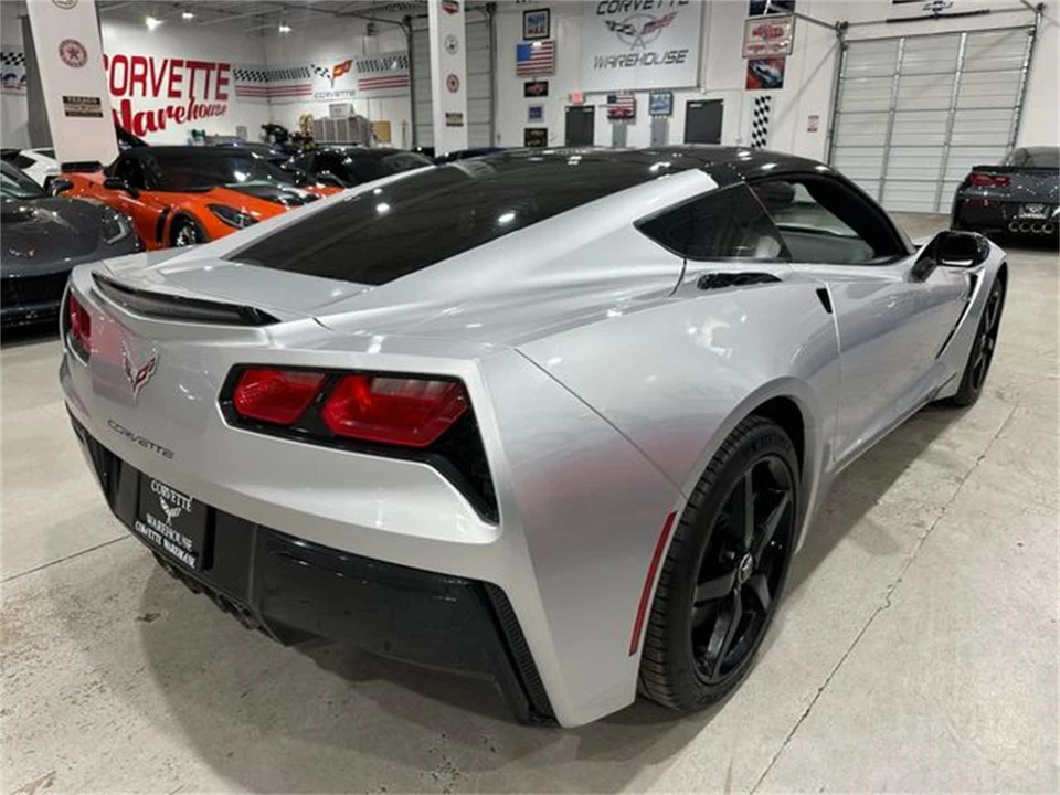 2015 Chevrolet Corvette C7 - Image 6 of 10