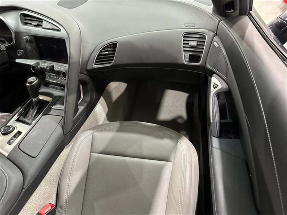 2015 Chevrolet Corvette C7 - Image 12 of 30