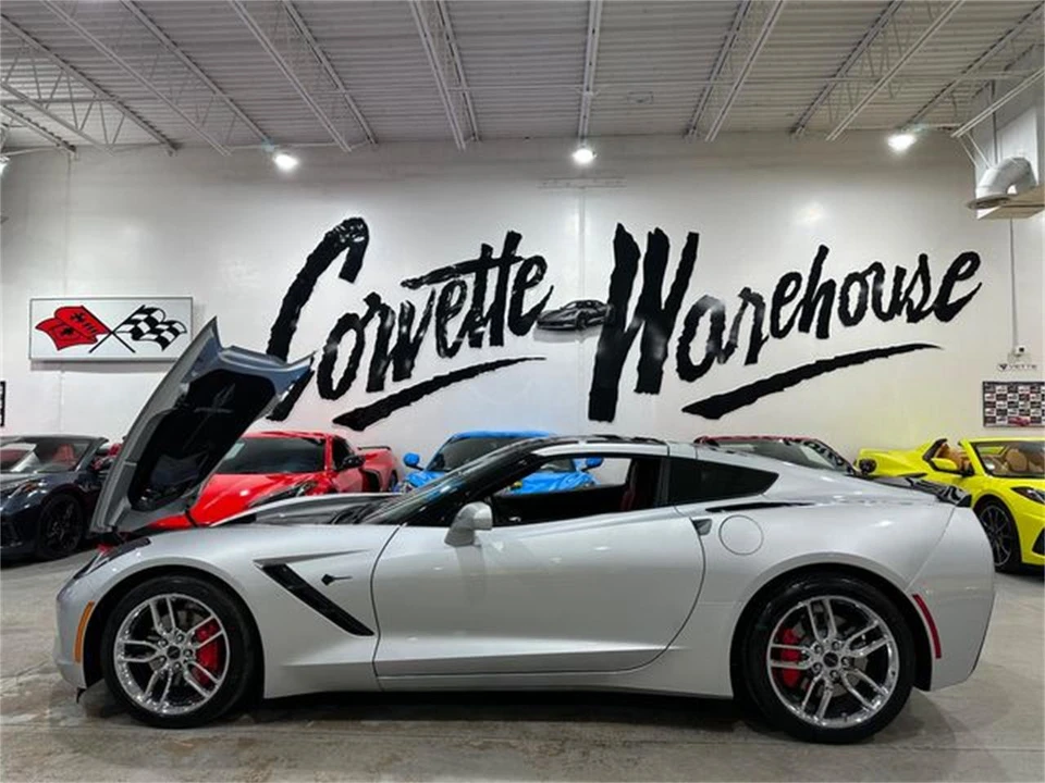 2015 Chevrolet Corvette C7 - Image 2 of 30