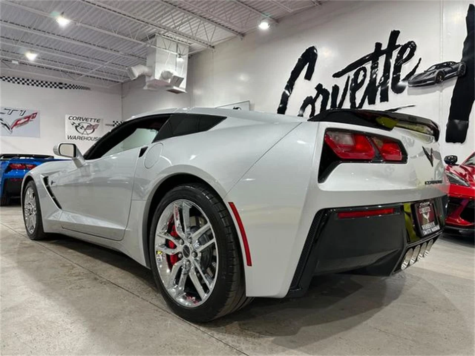 2015 Chevrolet Corvette C7 - Image 4 of 30