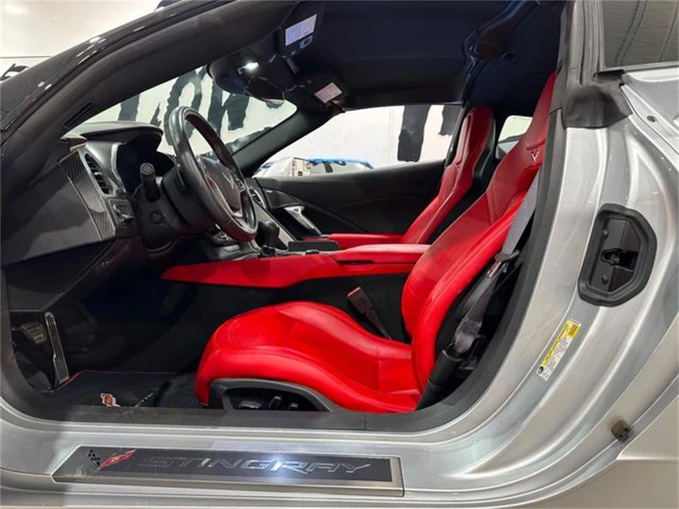 2015 Chevrolet Corvette C7 - Image 9 of 30