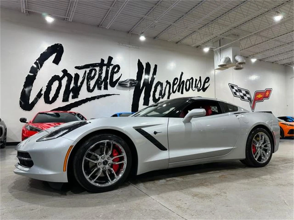 2015 Chevrolet Corvette C7 - Image 17 of 30