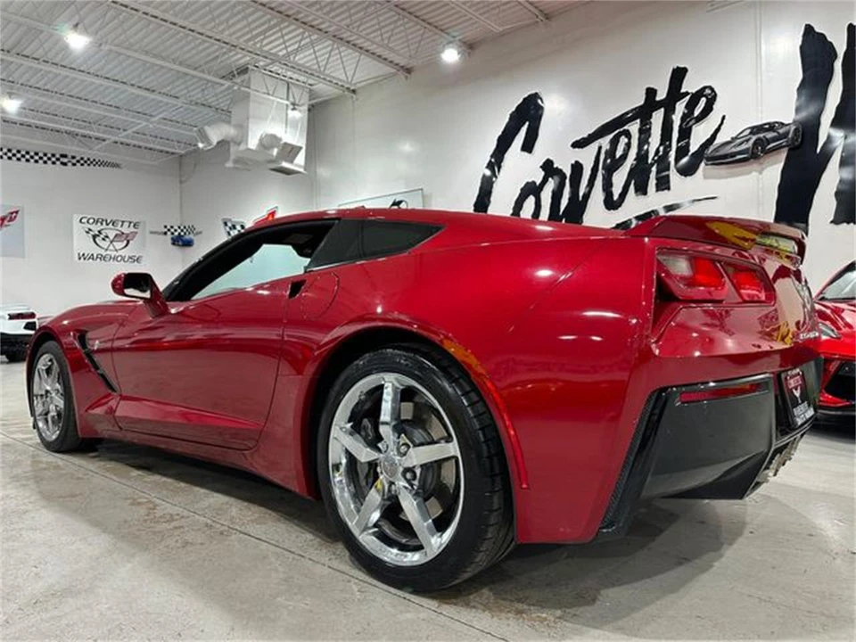 2015 Chevrolet Corvette - Image 23 of 30