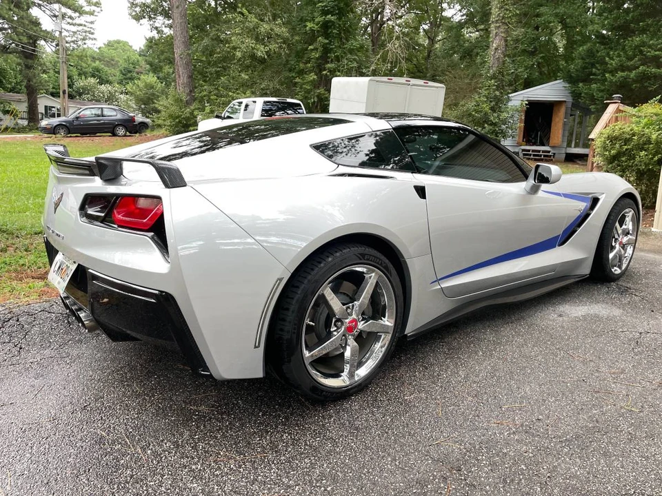 2015 Chevrolet Corvette C7 - Image 2 of 7