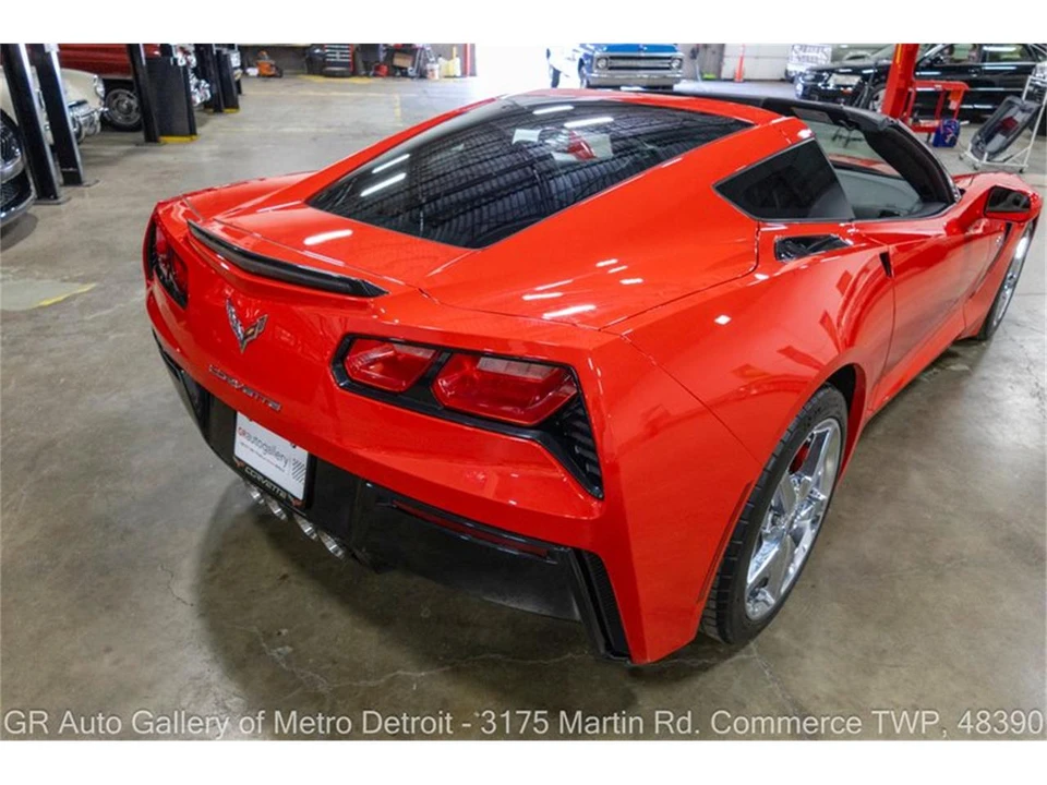2015 Chevrolet Corvette C7 - Image 16 of 31