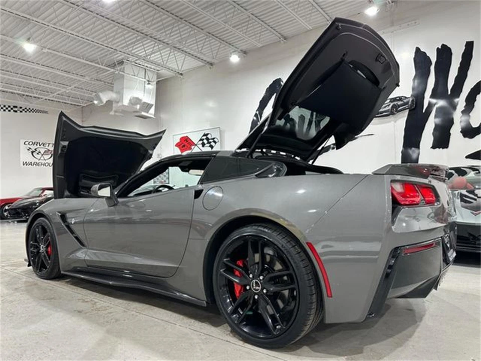 2015 Chevrolet Corvette C7 - Image 17 of 30