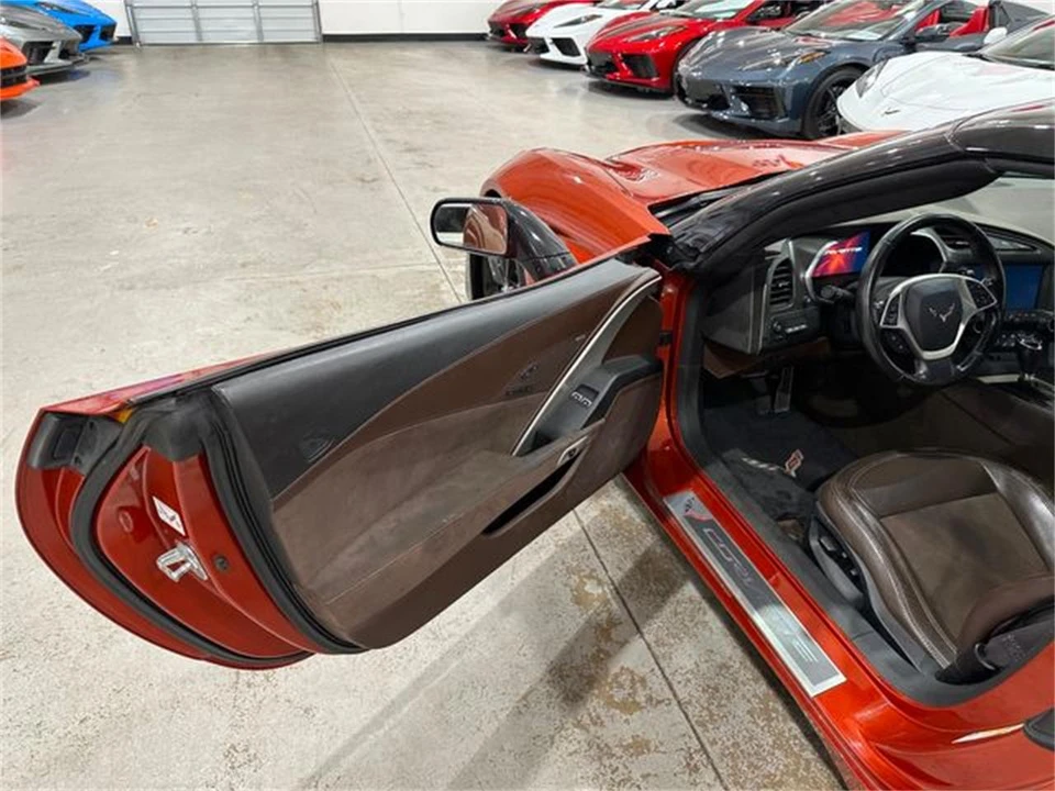 2015 Chevrolet Corvette C7 - Image 15 of 30