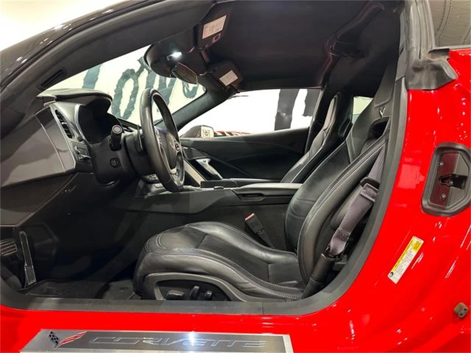 2015 Chevrolet Corvette C7 - Image 10 of 30