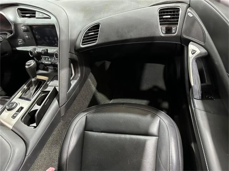 2015 Chevrolet Corvette C7 - Image 13 of 30
