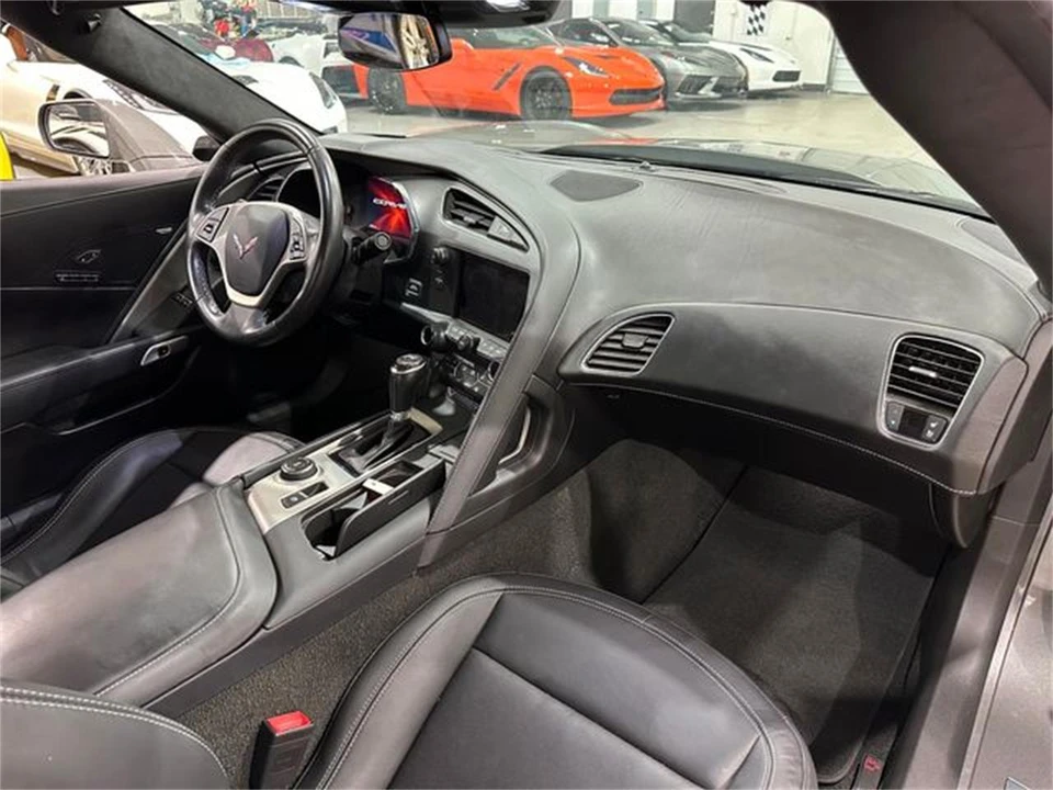 2015 Chevrolet Corvette C7 - Image 7 of 30