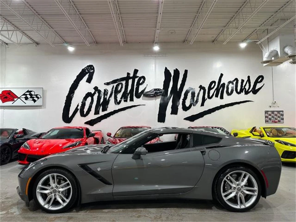 2015 Chevrolet Corvette C7 - Image 2 of 30