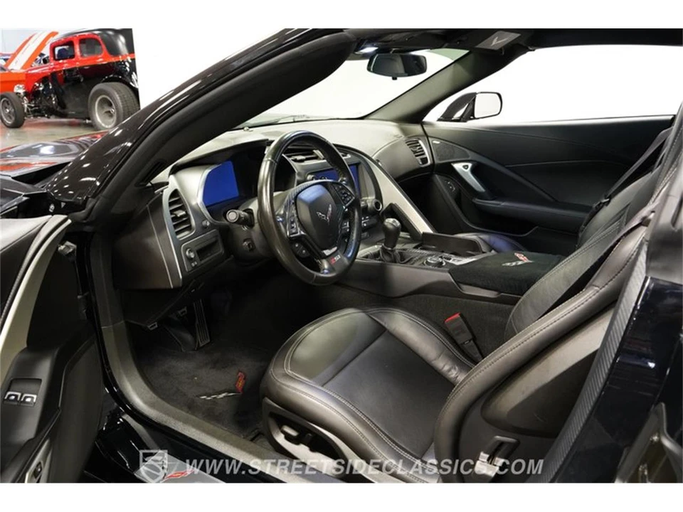 2015 Chevrolet Corvette C7 - Image 2 of 31