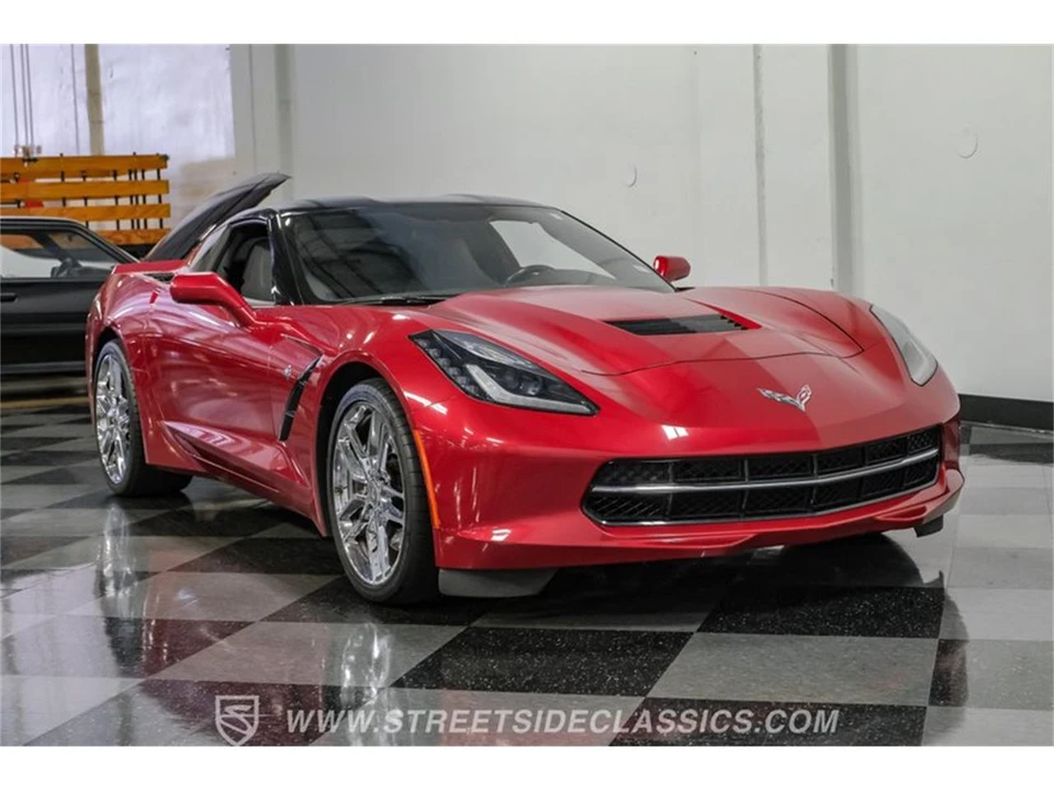 2015 Chevrolet Corvette C7 - Image 17 of 31