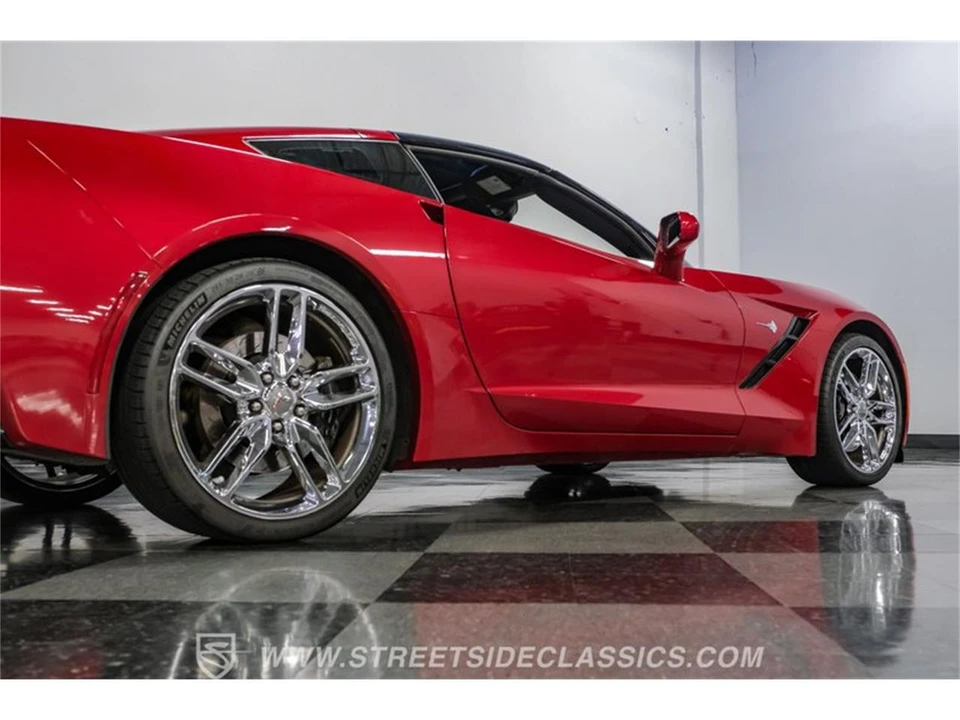 2015 Chevrolet Corvette C7 - Image 28 of 31
