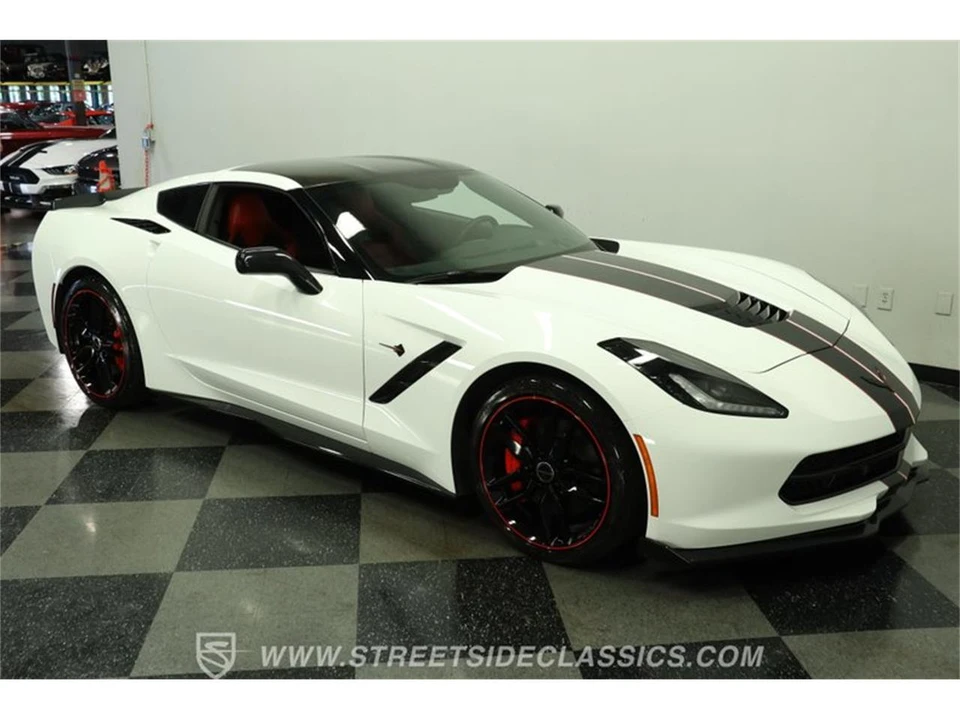 2015 Chevrolet Corvette C7 - Image 14 of 31