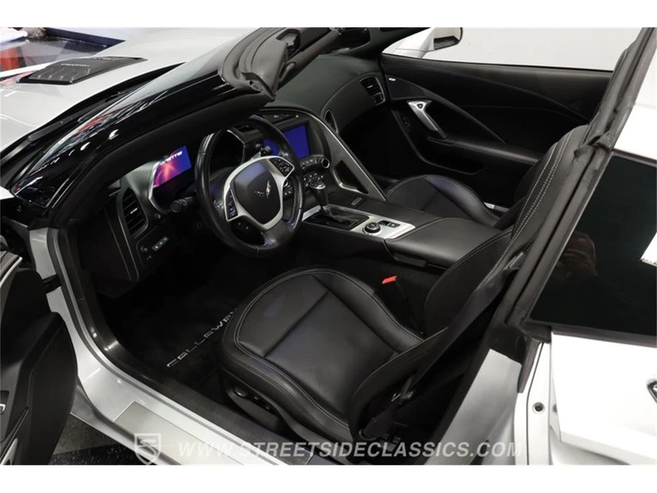 2015 Chevrolet Corvette C7 - Image 4 of 31