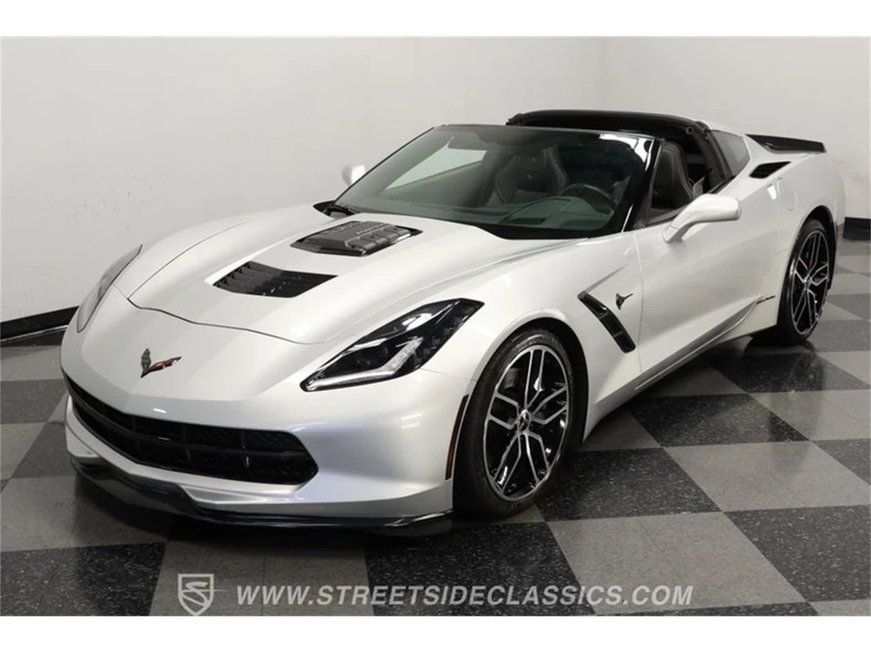 2015 Chevrolet Corvette C7 - Image 17 of 31