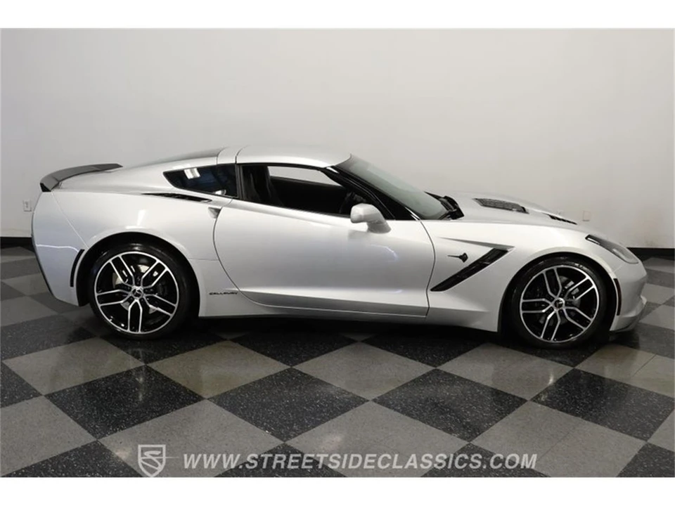 2015 Chevrolet Corvette C7 - Image 12 of 31