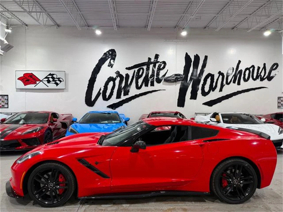2015 Chevrolet Corvette C7 - Image 2 of 10