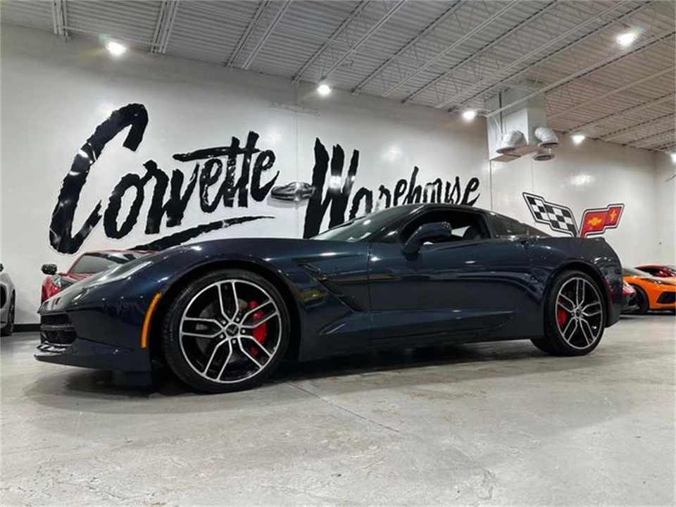 2015 Chevrolet Corvette C7 - Image 11 of 30