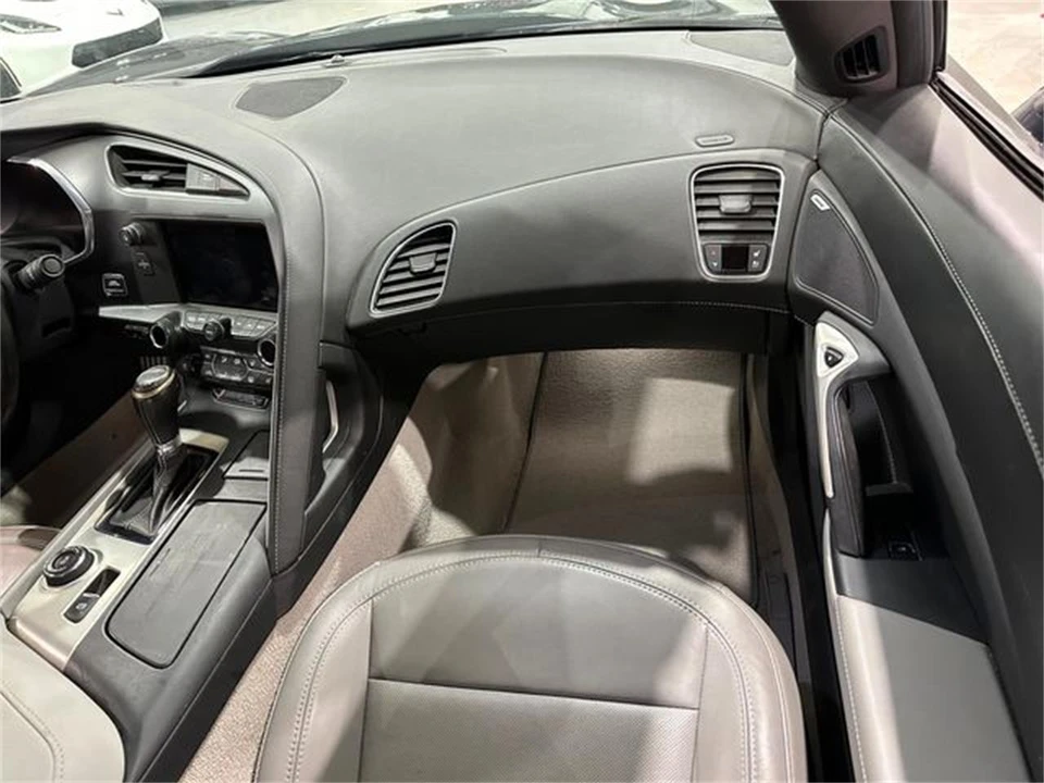2015 Chevrolet Corvette C7 - Image 13 of 30