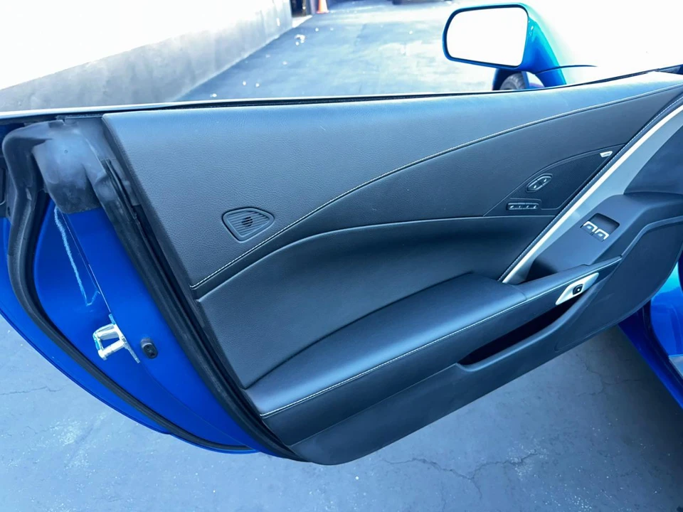2015 Chevrolet Corvette C7 - Image 23 of 31