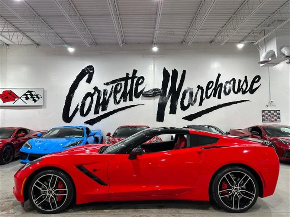 2015 Chevrolet Corvette C7 - Image 2 of 30