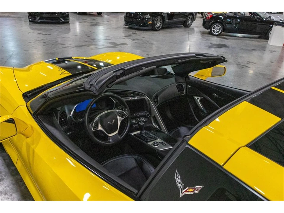 2015 Chevrolet Corvette C7 - Image 19 of 31
