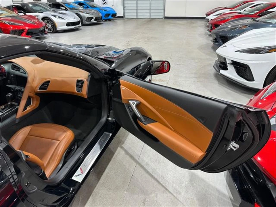 2015 Chevrolet Corvette C7 - Image 16 of 30