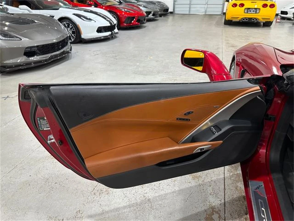 2015 Chevrolet Corvette C7 - Image 13 of 30