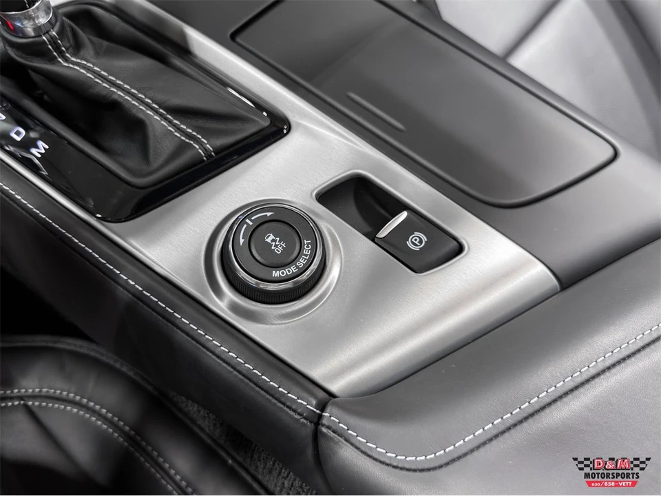 2015 Chevrolet Corvette C7 - Image 23 of 31