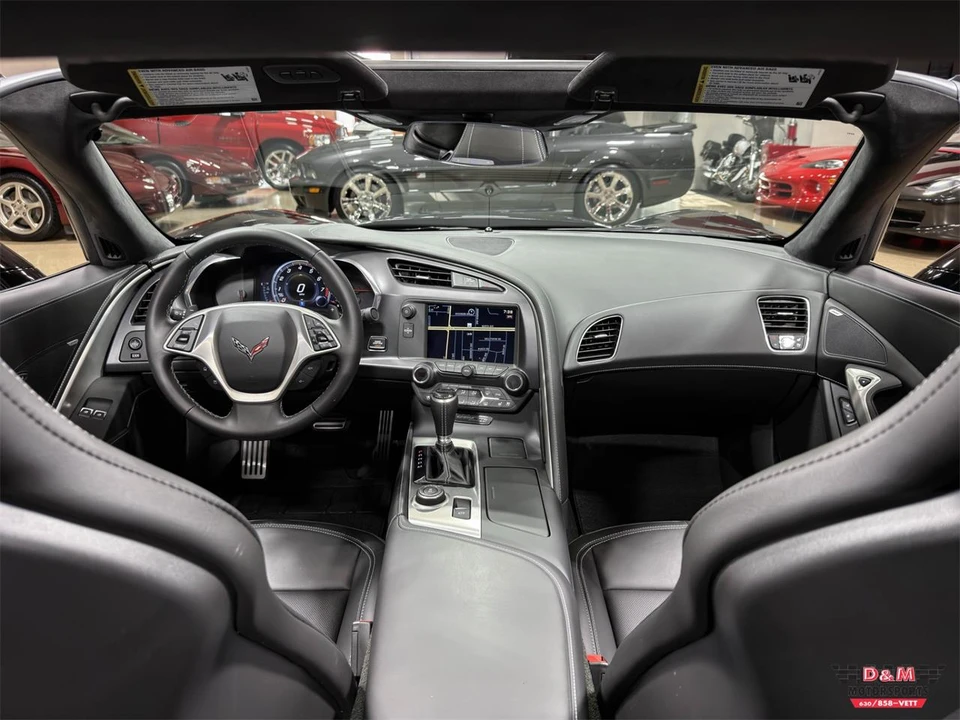 2015 Chevrolet Corvette C7 - Image 12 of 31
