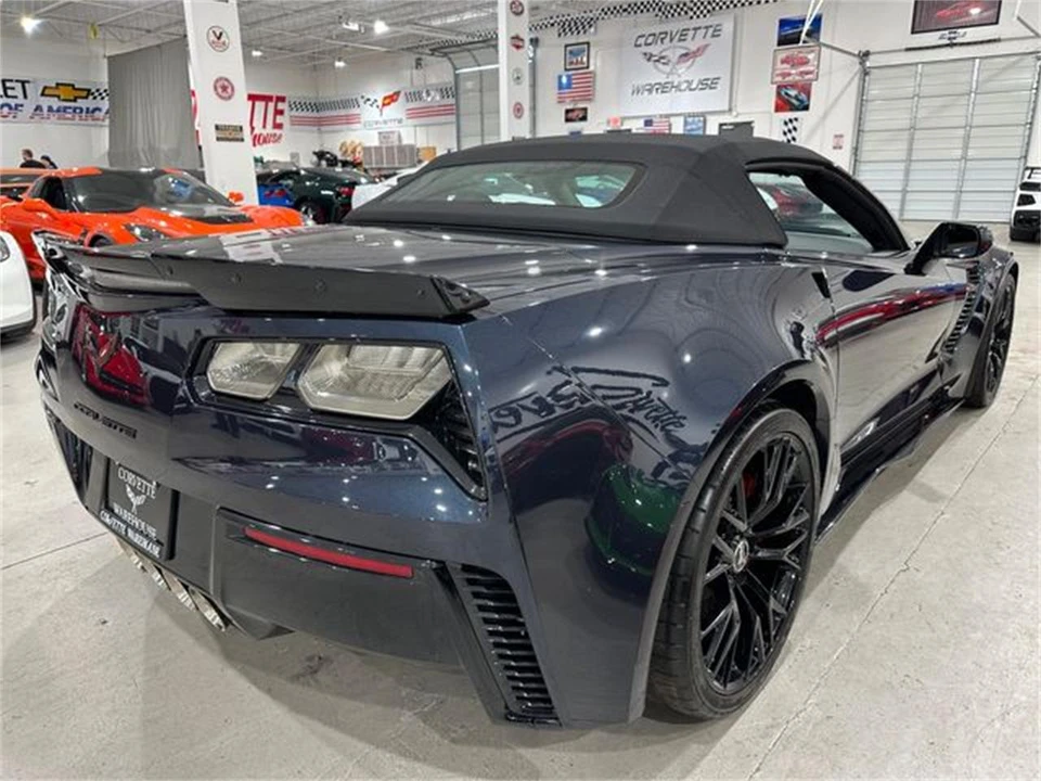 2015 Chevrolet Corvette C7 - Image 18 of 30