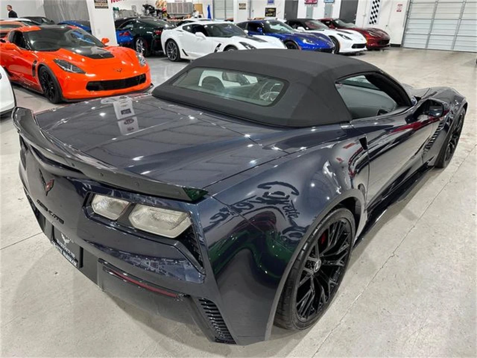 2015 Chevrolet Corvette C7 - Image 23 of 30