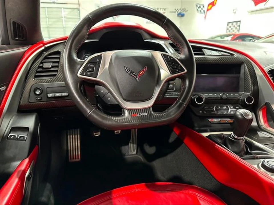 2015 Chevrolet Corvette C7 - Image 7 of 29