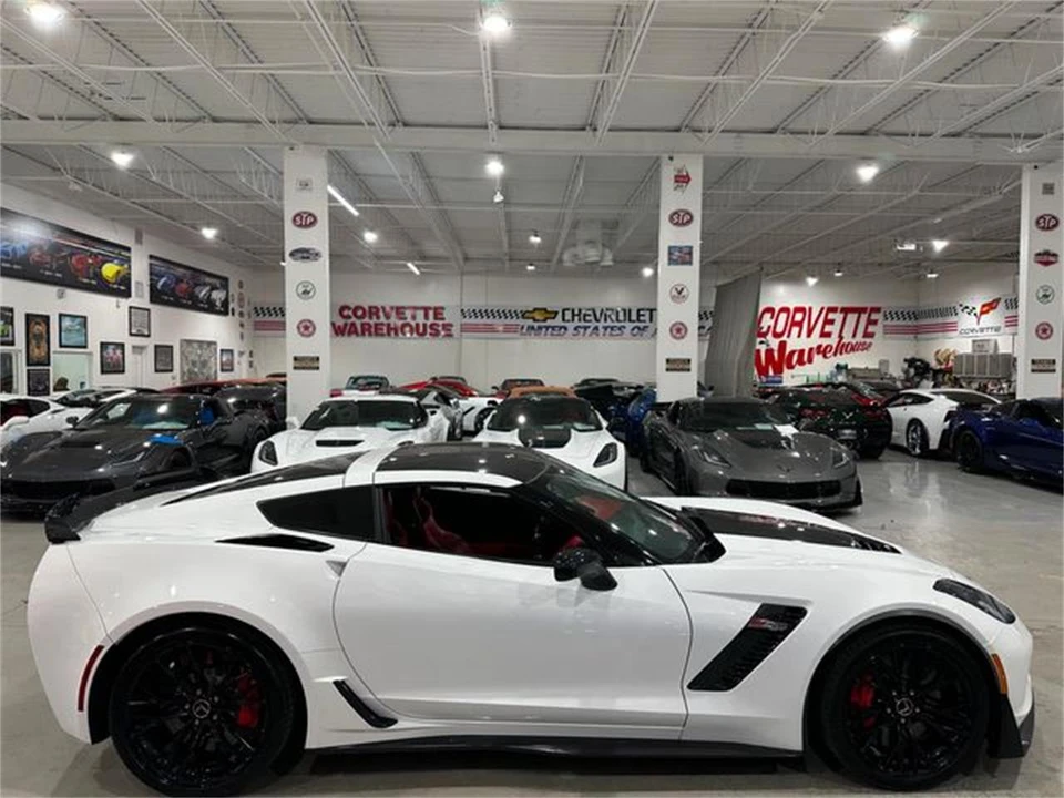 2015 Chevrolet Corvette C7 - Image 6 of 29