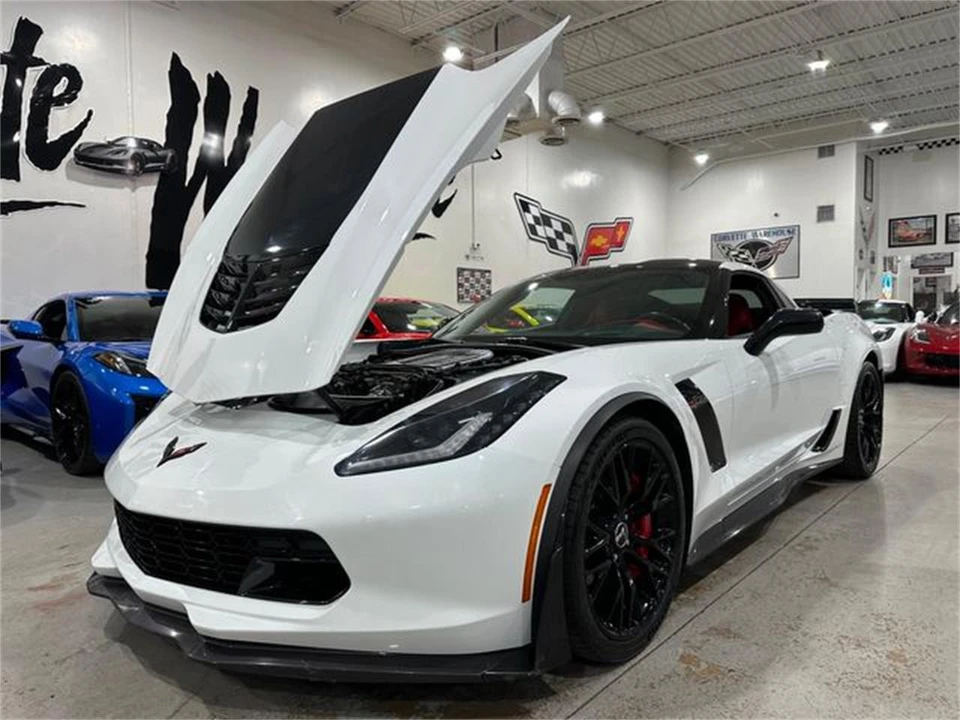 2015 Chevrolet Corvette C7 - Image 25 of 29
