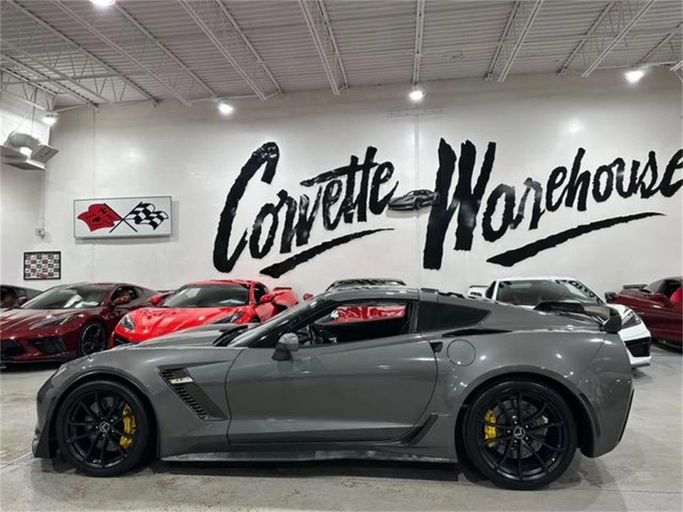 2015 Chevrolet Corvette C7 - Image 2 of 30