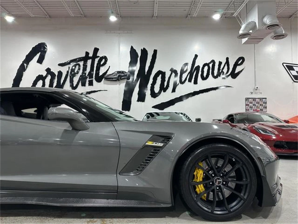 2015 Chevrolet Corvette C7 - Image 5 of 30