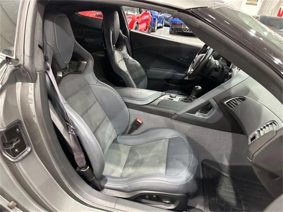 2015 Chevrolet Corvette C7 - Image 13 of 30