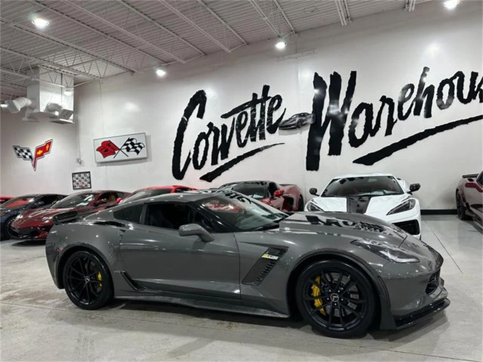 2015 Chevrolet Corvette C7 - Image 25 of 30