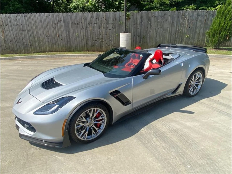 2015 Chevrolet Corvette C7 - Image 19 of 31