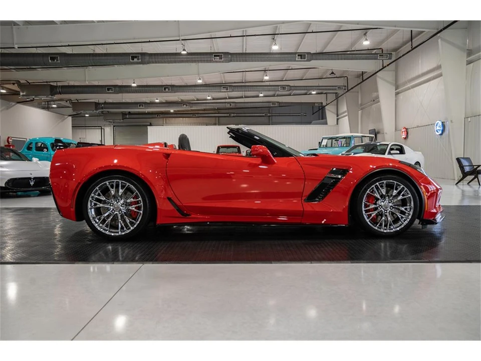 2015 Chevrolet Corvette C7 - Image 11 of 31