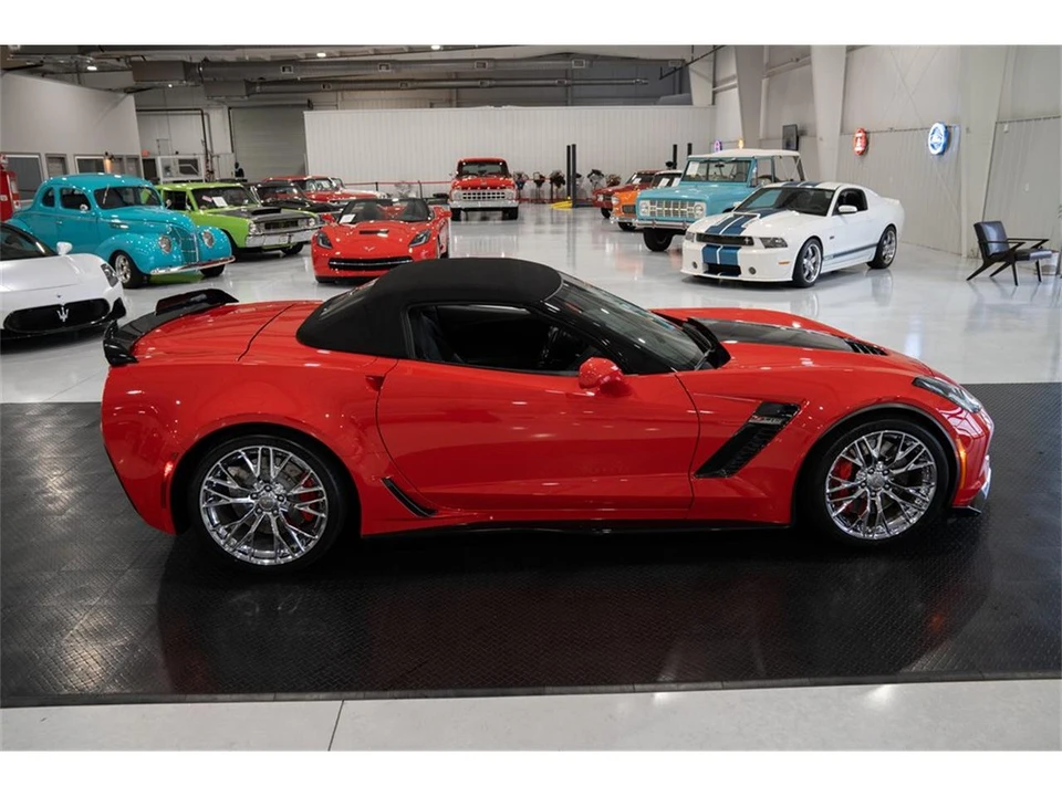 2015 Chevrolet Corvette C7 - Image 18 of 31