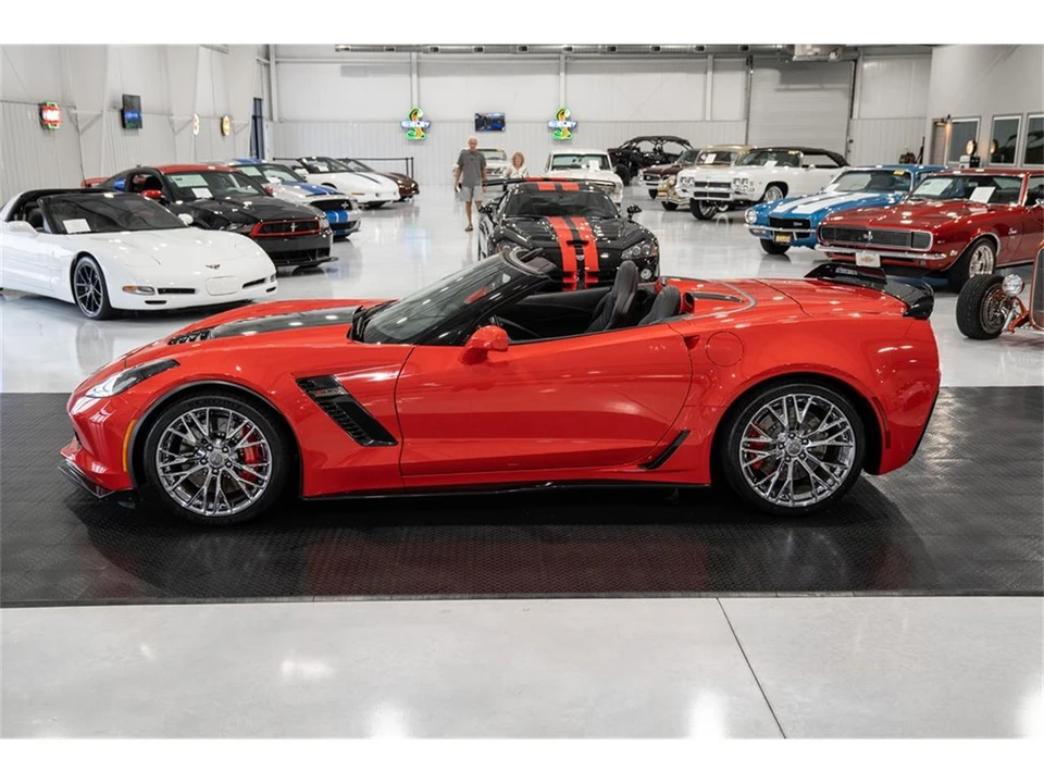 2015 Chevrolet Corvette C7 - Image 4 of 31