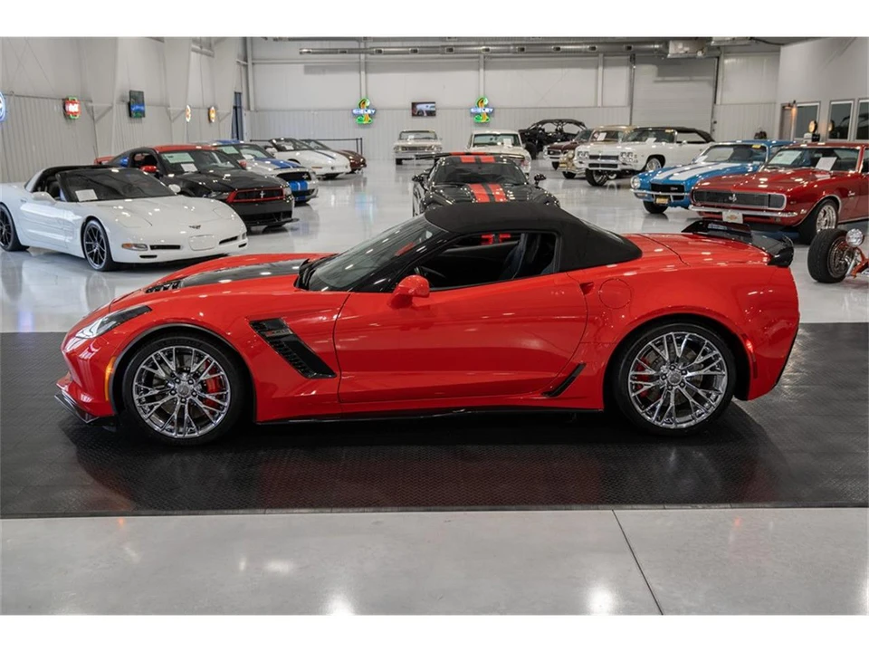 2015 Chevrolet Corvette C7 - Image 15 of 31