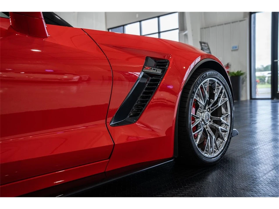 2015 Chevrolet Corvette C7 - Image 30 of 31