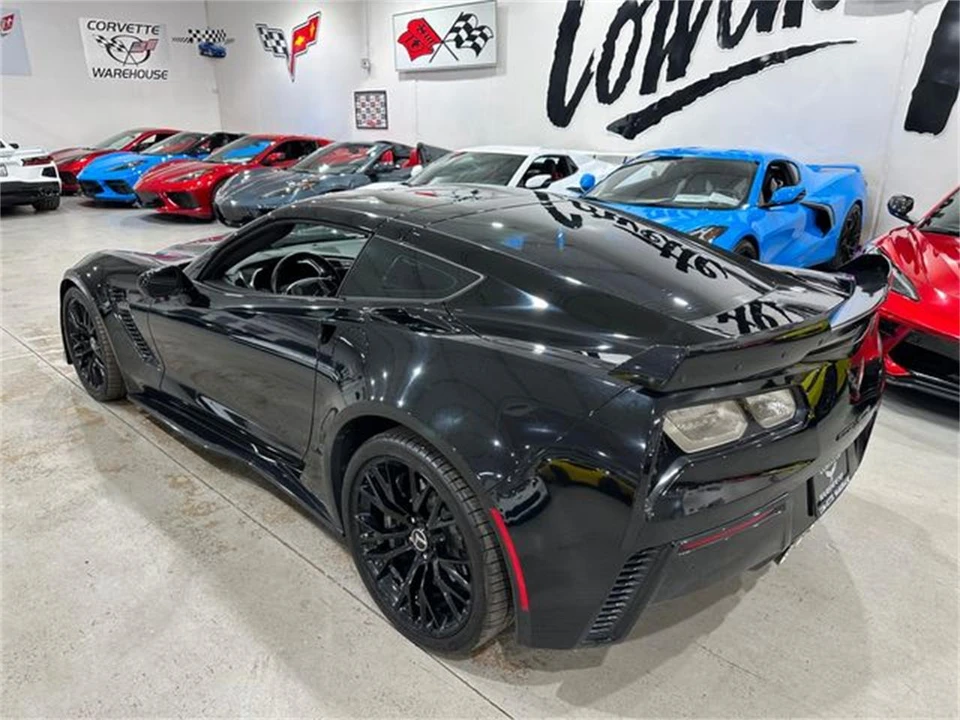 2015 Chevrolet Corvette C7 - Image 15 of 30