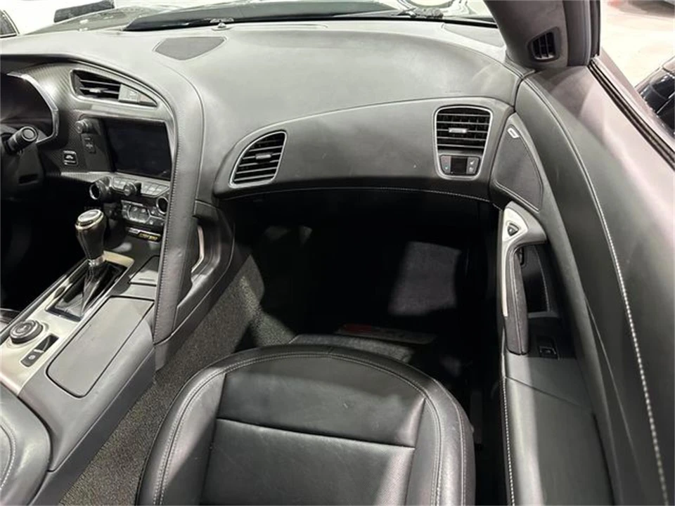 2015 Chevrolet Corvette C7 - Image 24 of 30