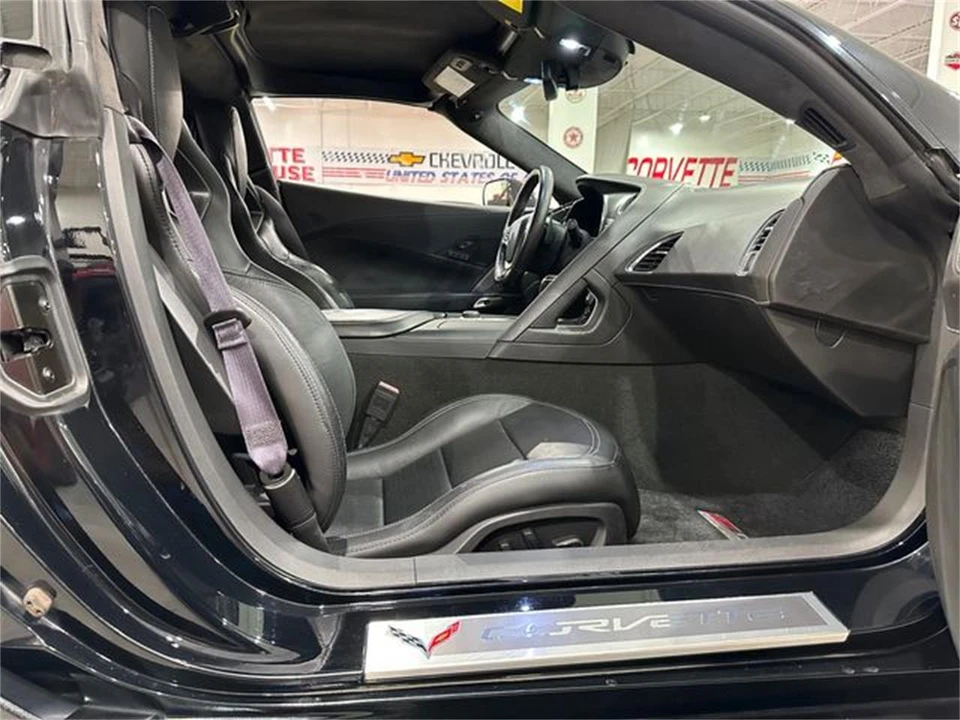 2015 Chevrolet Corvette C7 - Image 27 of 30